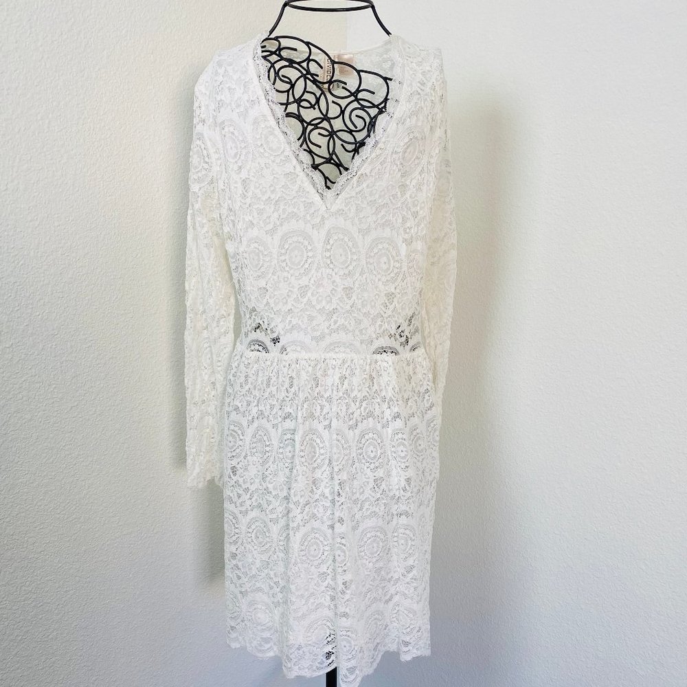 DIVIDED H&M Lace white dress long sleeve v neck 14